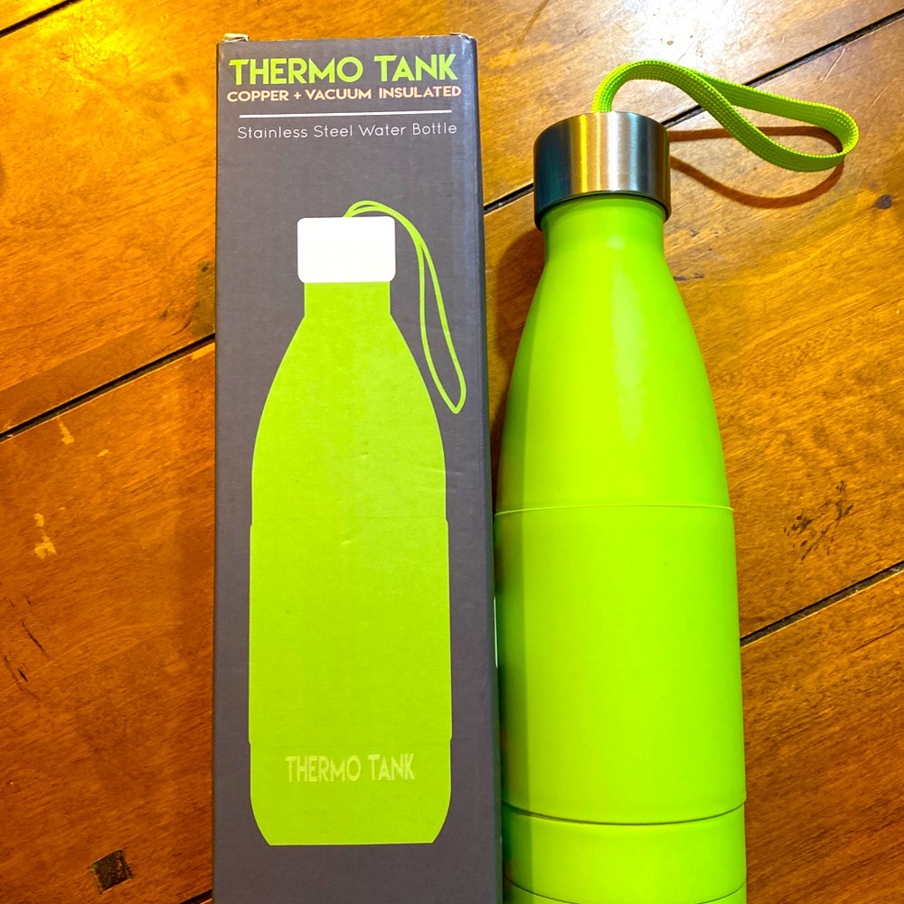 Thermo tank water bottle lime green